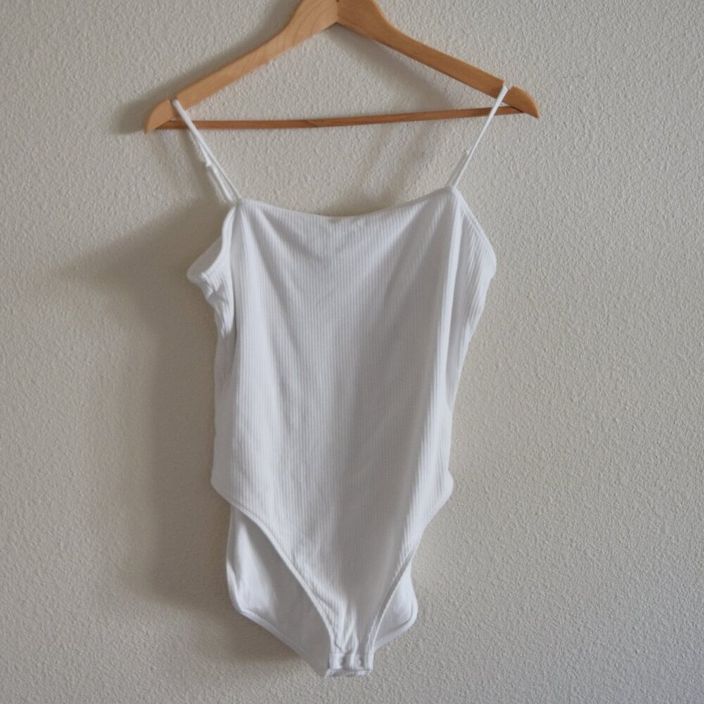 OLD NAVY Bodysuit with Spaghetti Straps In White Size Large